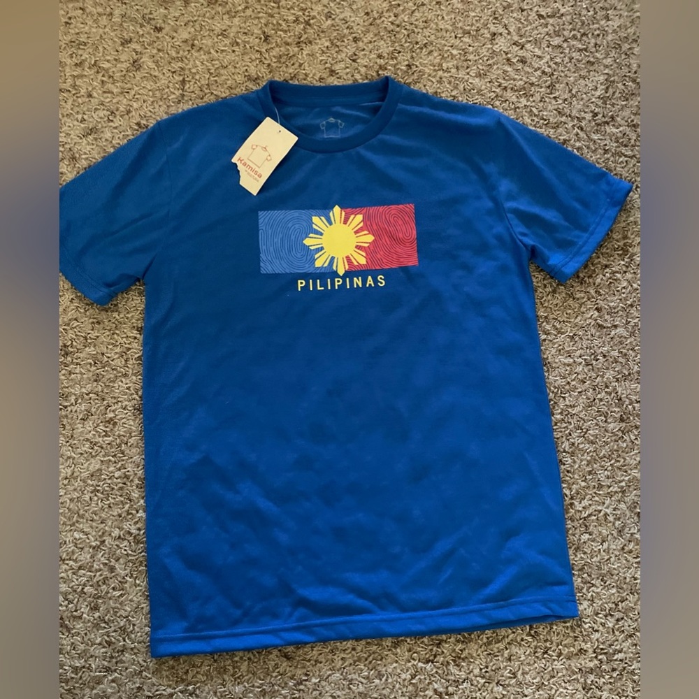 NWT Kamisa by Kultura Philippines Flag Shirt Sleeve TShirt Size Medium
